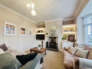 Lounge- click for photo gallery